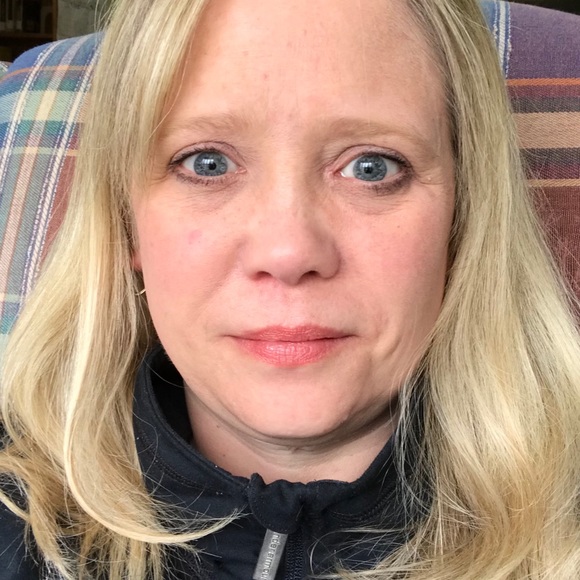 Meet your Posher, Jen - Picture 1 of 1